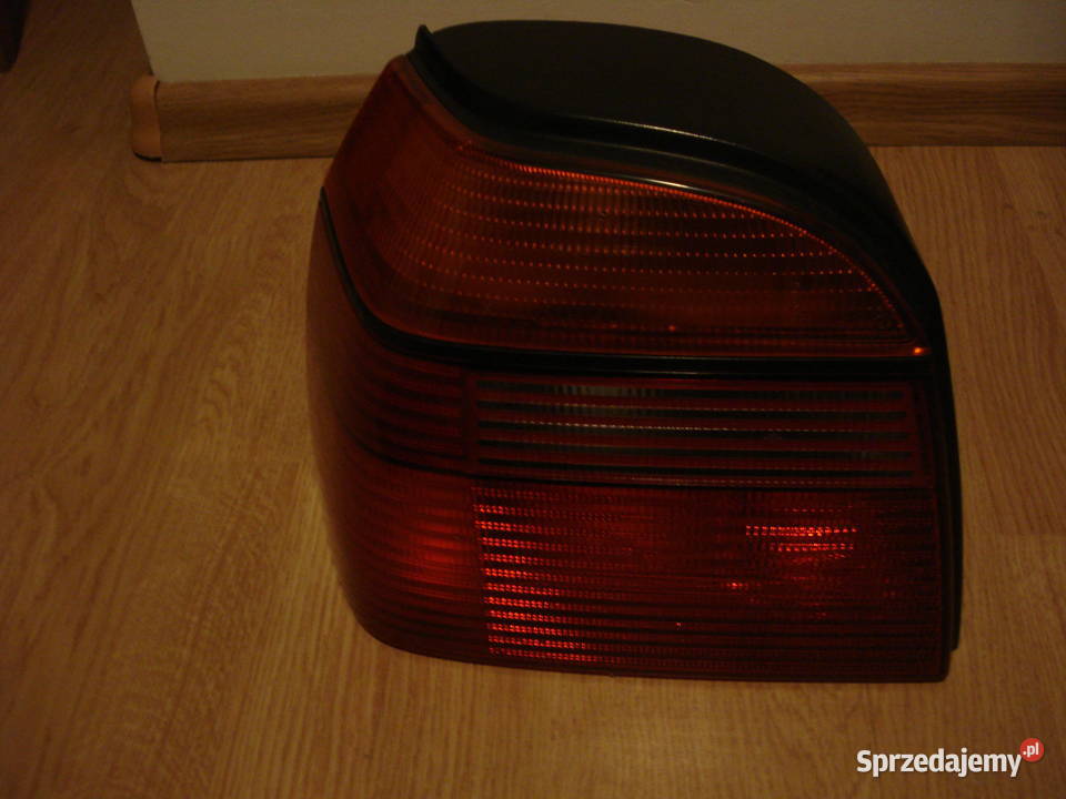 Sprzedam nową lampę tylną lewą do VW GOLF III Gdynia sprzedam