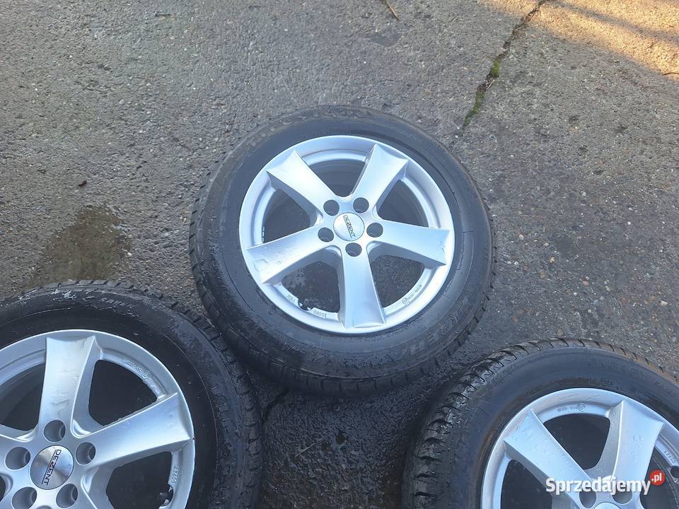 Felgi 4 sztuki komplet 15 Toyota Avensis Yaris