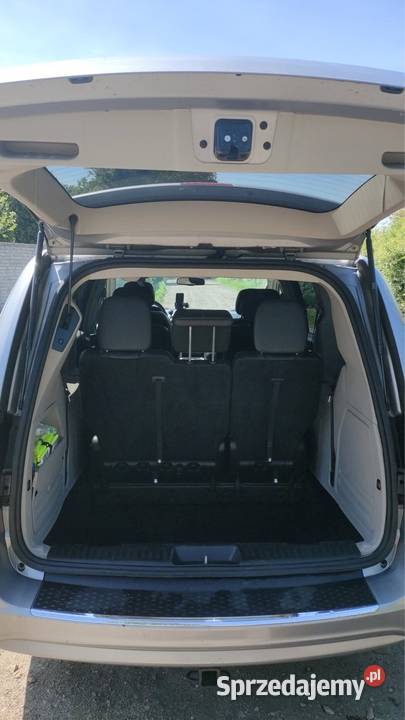 Bezwypadkowy Chrysler town country 2016 Zarejestrowany w Polsce Wrocław