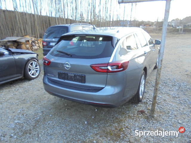 Insignia B Sports Tourer Edition 170 automat Rok produkcji 2020 Włoszakowice