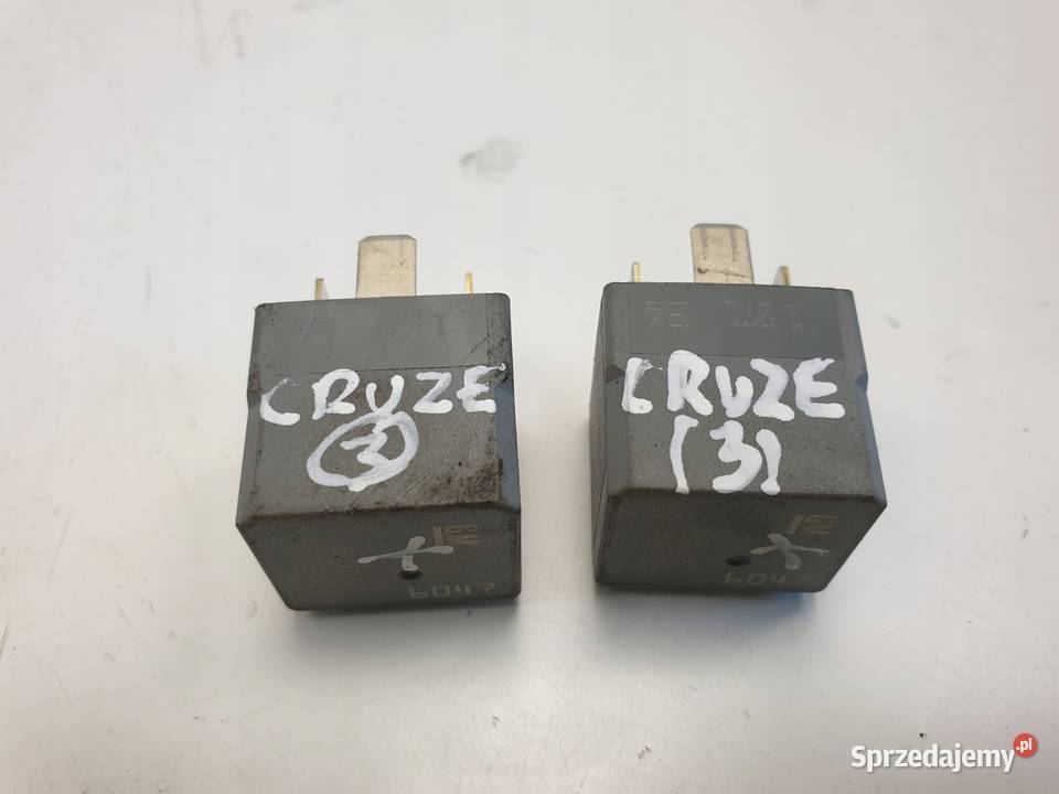 Chevrlet Cruze J305 20 VCDI PRZEKAŹNIK 13500118 osobowe Rudka