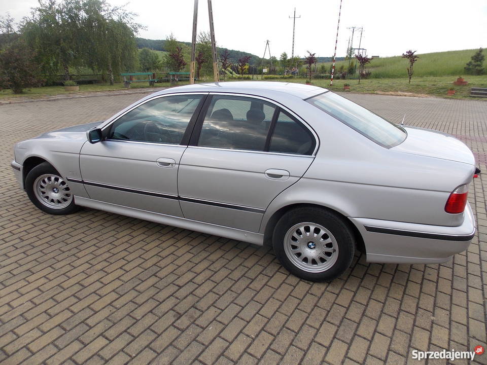 Bmw E39 LIFT Benzyna 170 Xenon Doinwestowana manualna śląskie Zawiercie