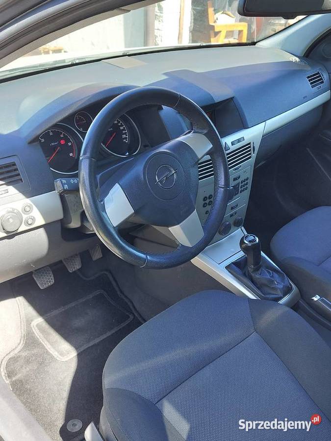 OPEL ASTRA KOMBI 2007 19 garażowany Motoryzacja Bogatynia sprzedam