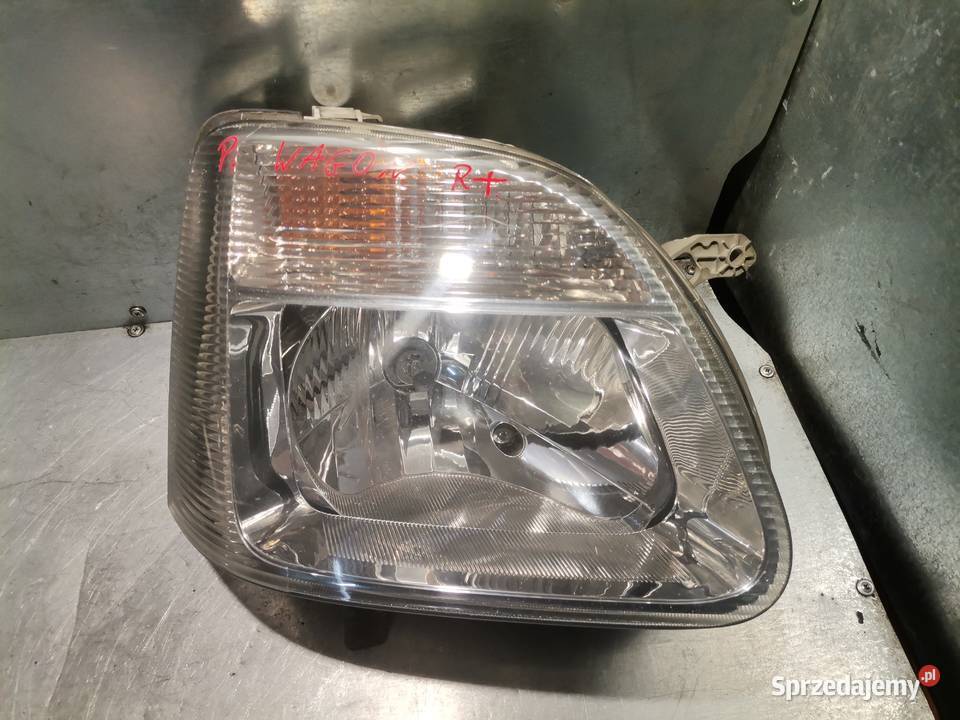 SUZUKI WAGON R LAMPA PRAWY PRZÓD Rok produkcji 2003 Nowy Sącz
