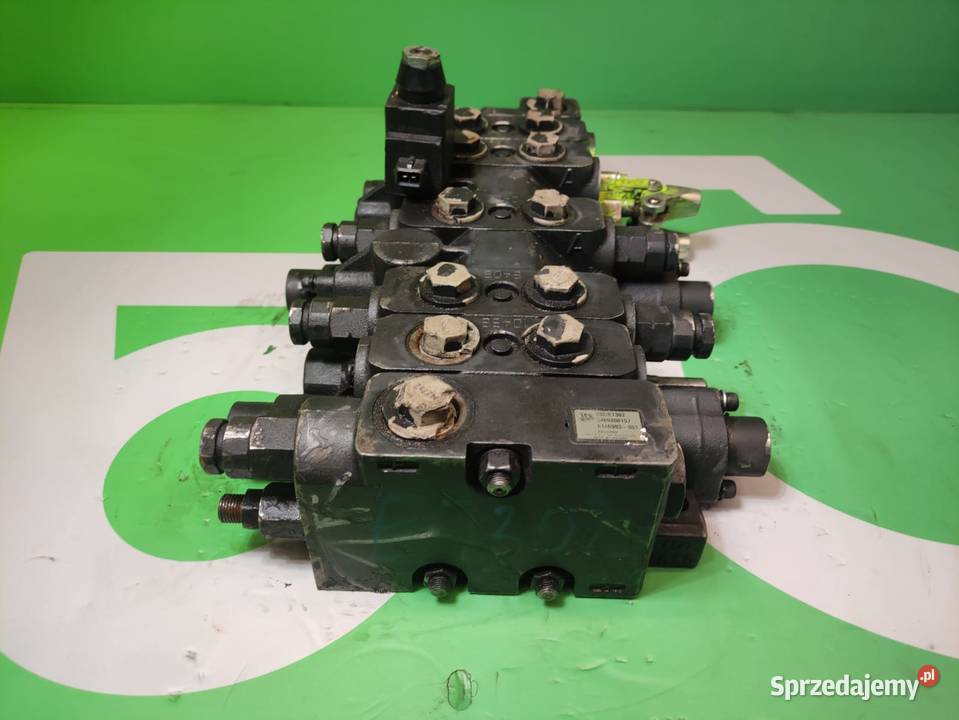 Rozdzielacz hydrauliczny JCB 332E7302 3469206157 Wilkowo sprzedam