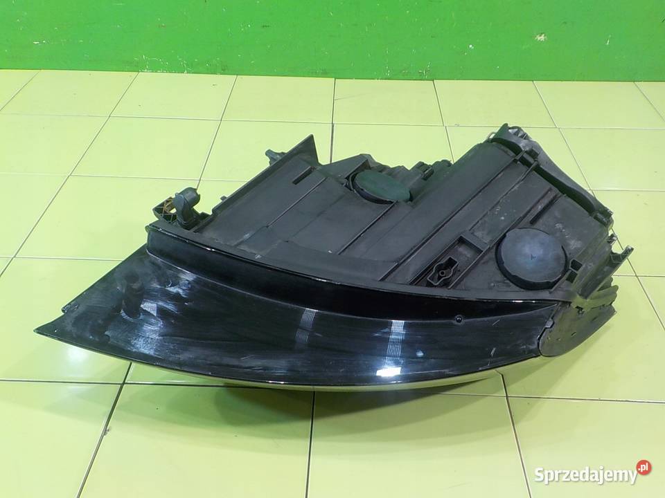 AUDI TT 8J 20 TFSI 07r COUPE 2D lampa prawa Lampy przednie Suków sprzedam