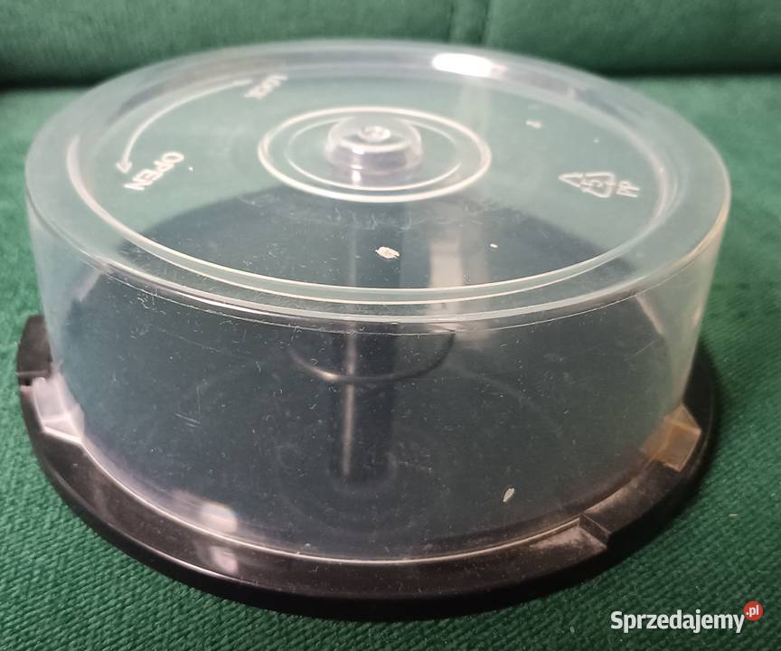 Plastikowe etui cake box na płyty cd dvd Zbylitowska Góra