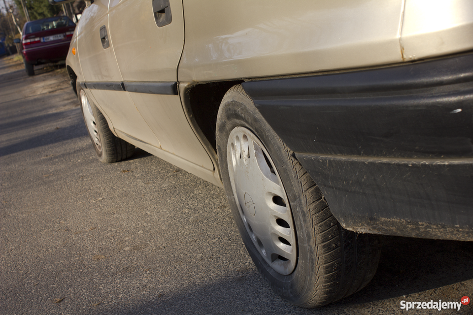 Opel Astra 14 16V 90 Ecotec prywatna Warszawa