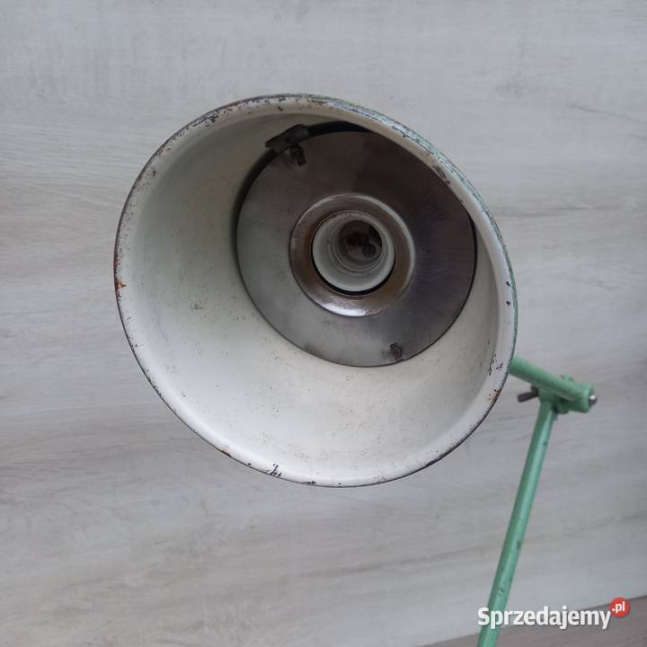 Zielona lampa warsztatowa lampa lata 60te PRL Warszawa sprzedam