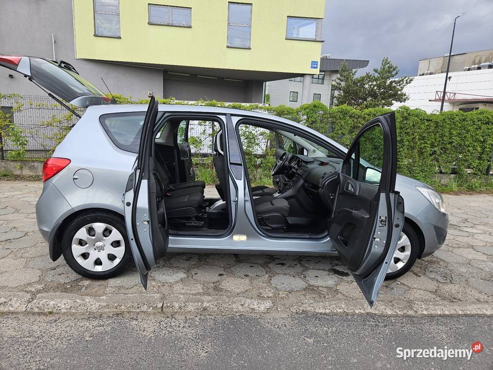 Opel Meriva 14 100 klima światła do jazdy dziennej Warszawa
