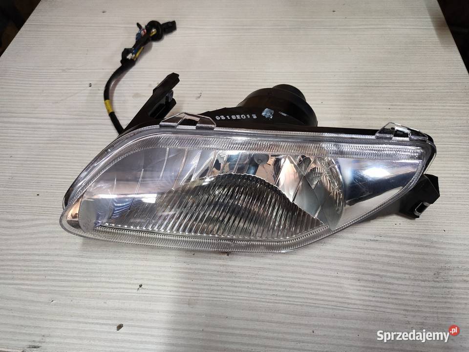 Lampa lewa Suzuki kingquad 700 pomorskie Wiele