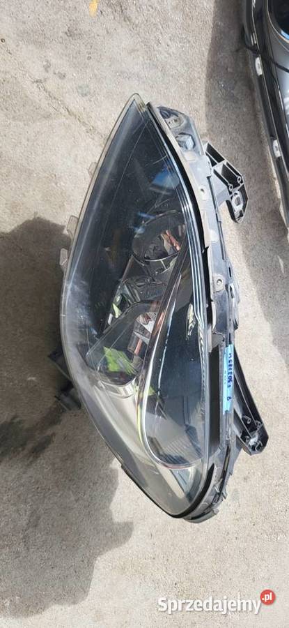 Sprzedam maskegrillampy klape Mercedes b klassa podkarpackie Narol