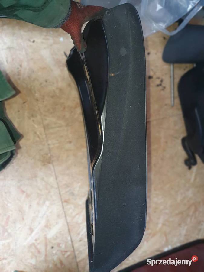 Prawa strona kanapa w124 coupe c124 siedzisko i