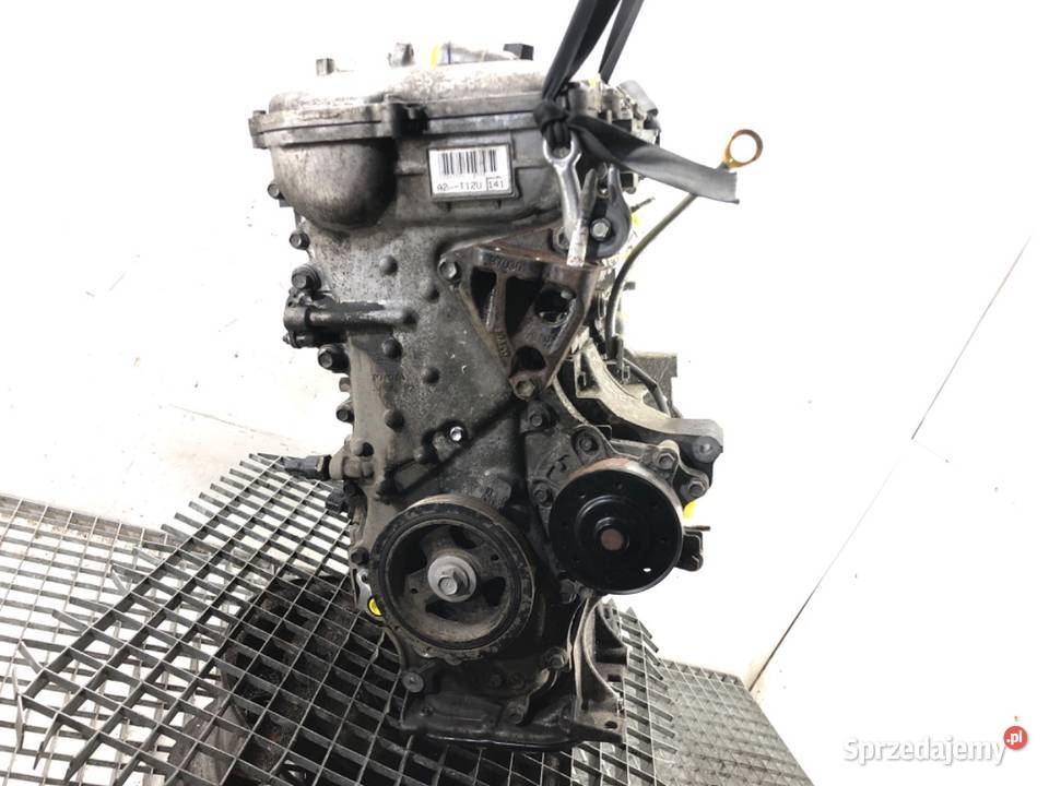 SILNIK TOYOTA 18 147 2ZRFAE 0818 AVENSIS T27