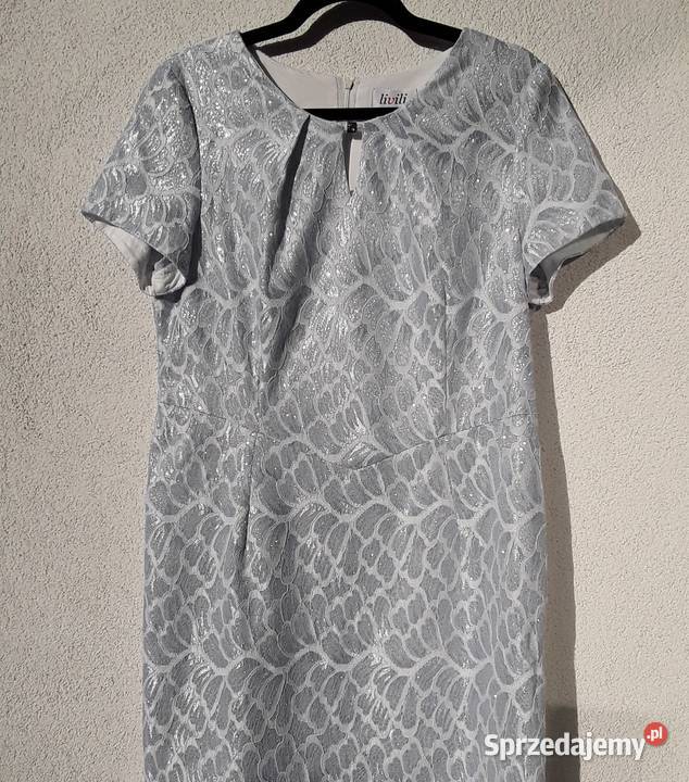 Piękna mieniąca sukienka r42