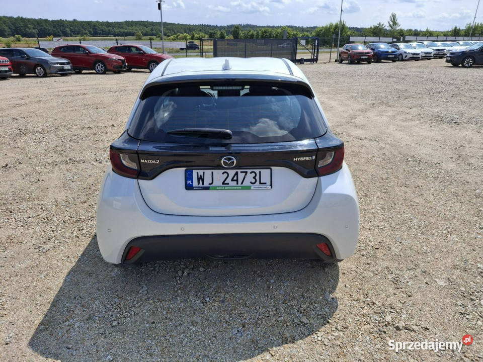 Mazda 2 Hybrid Komorniki