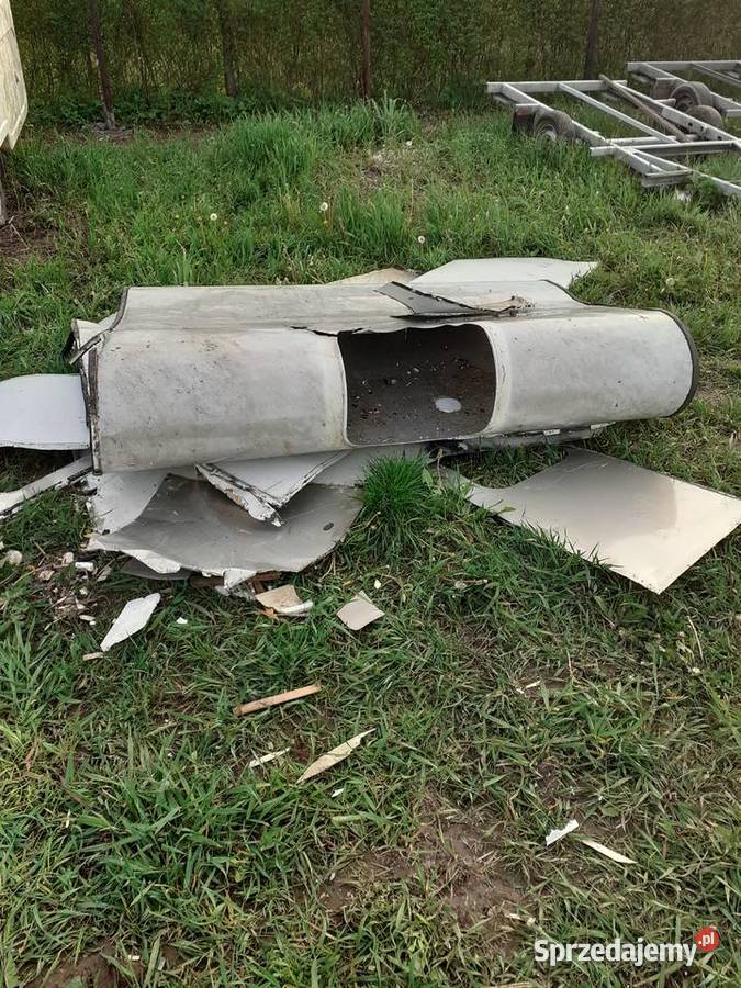 Adria 305 pozostałości