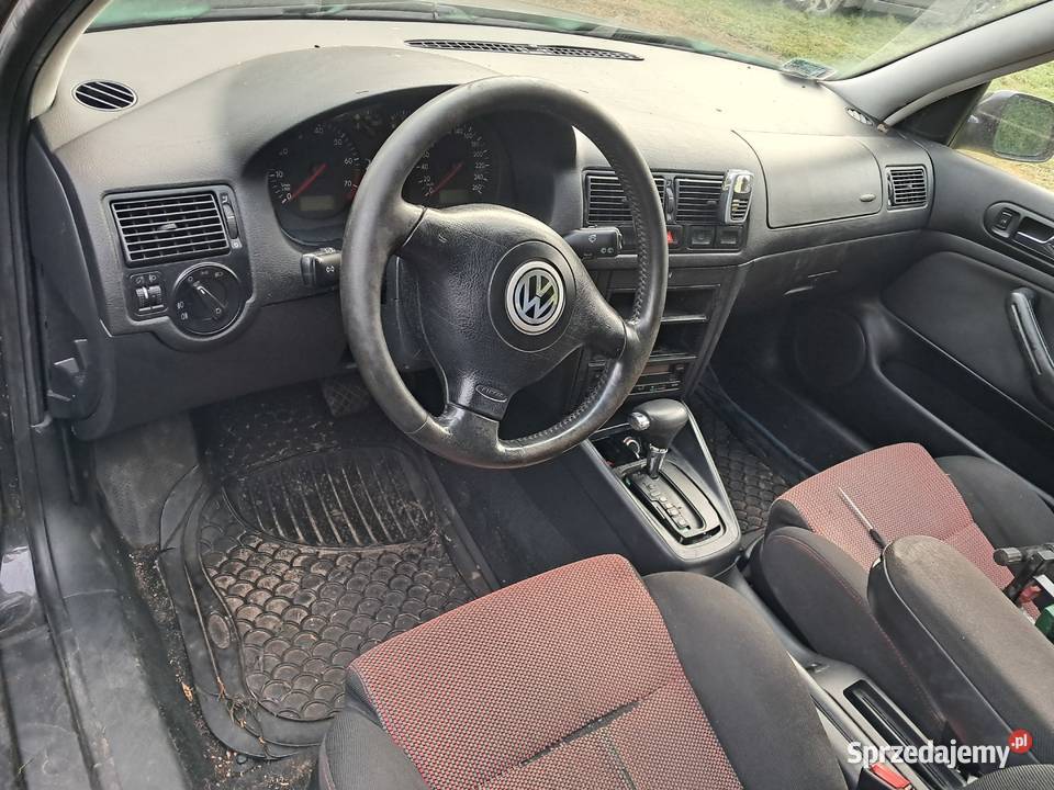 Golf 4 23 vr5 na części Rok produkcji 1999 Tczew sprzedam