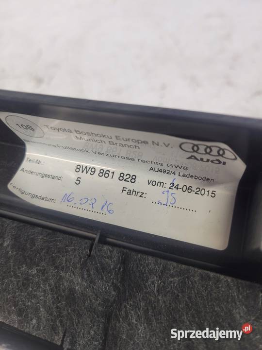 LISTWA BAGAŻNIKA PRAWA AUDI A4 B9 AVANT osobowe Przystajń