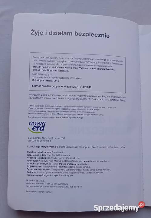 Podręcznik do EDB kl 1 liceum i technikum Żyję i Koźminek