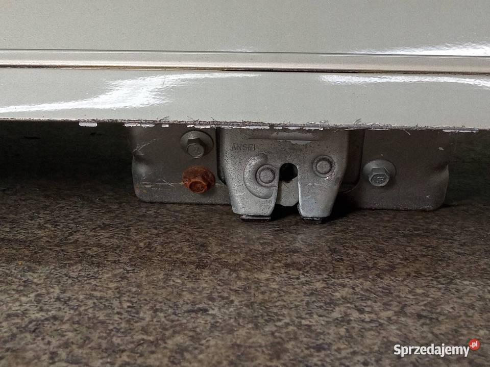 KLAPA TYŁ SZYBA 5D HB Mitsubishi Lancer VIII Klapy bagażnika