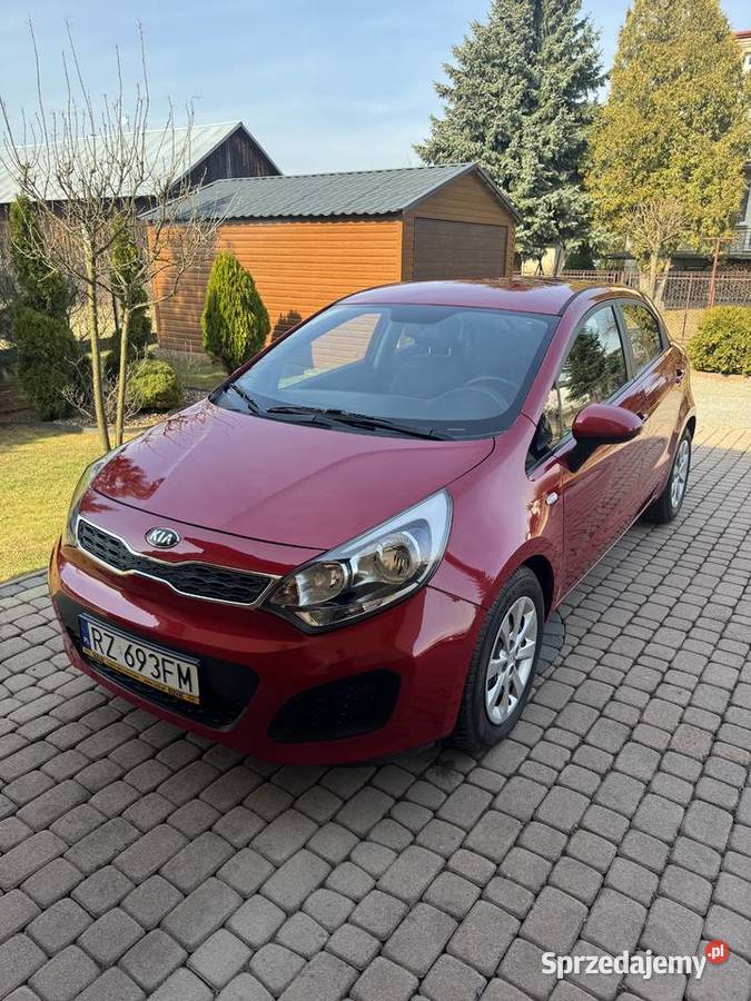 Kia Rio Zadbany Benzyna Klima kamera cofania wspomaganie kierownicy podkarpackie Rzeszów