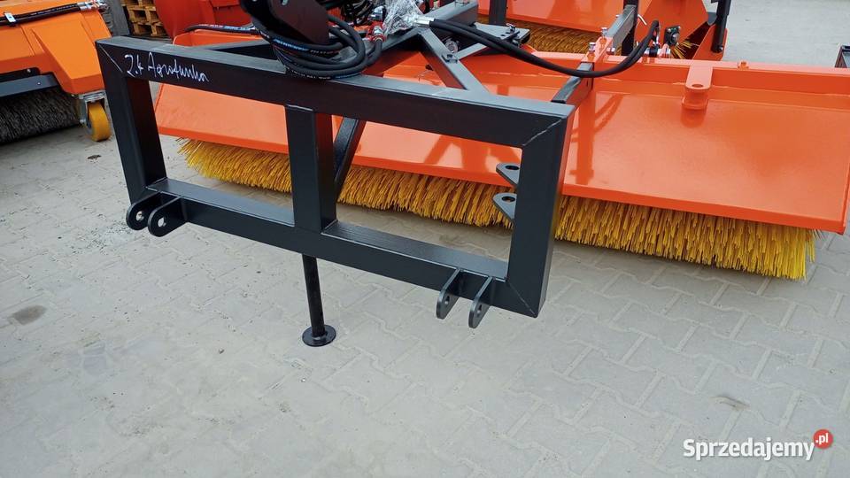 Zamiatarka Metal Technik 20m mocTUZ zraszacz i Pozostałe Jędrzejów sprzedam