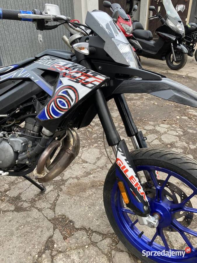 Derbi senda 50 DRD Racing transport gilera smt