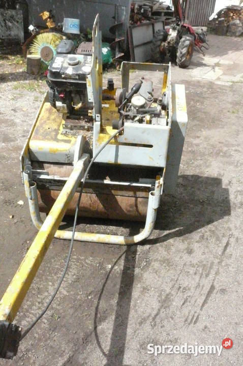Walec spalinowy Bomag z wibracją silnik Pabianice sprzedam