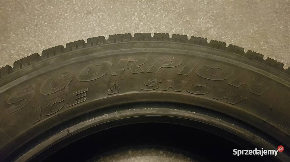 Opony zimowe PIRELLI 225 65 R17 Scorpion komplet Samochodowe lubelskie Lublin