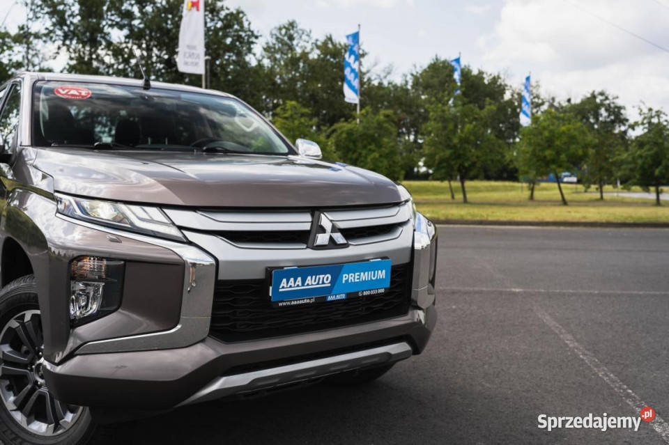 Mitsubishi L200 22 DID Rok produkcji 2021 Zabrze
