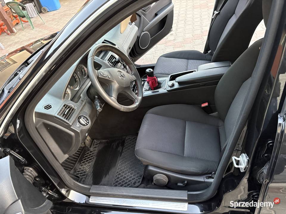 W204 Sedan / Limuzyna Klasa C