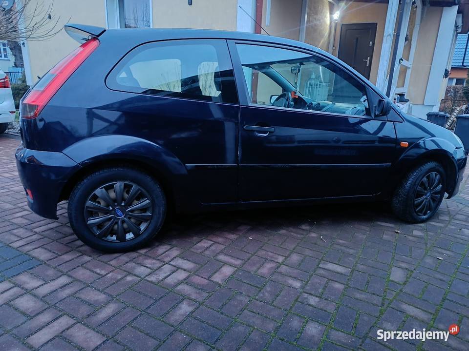 Ford Fiesta MK6 16 TDCi 90 Rok produkcji 2005 Fiesta Bierawa sprzedam