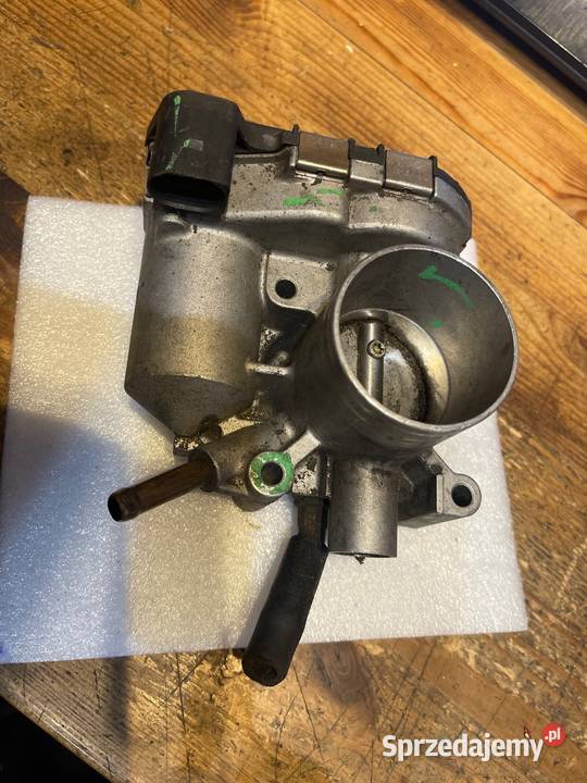 Przepustnica powietrza 030133062C VW SEAT AUDI Motoryzacja Margonin