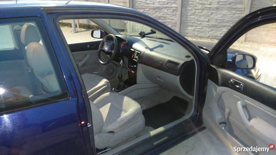 VW Golf 4 14 benzyna wielkopolskie