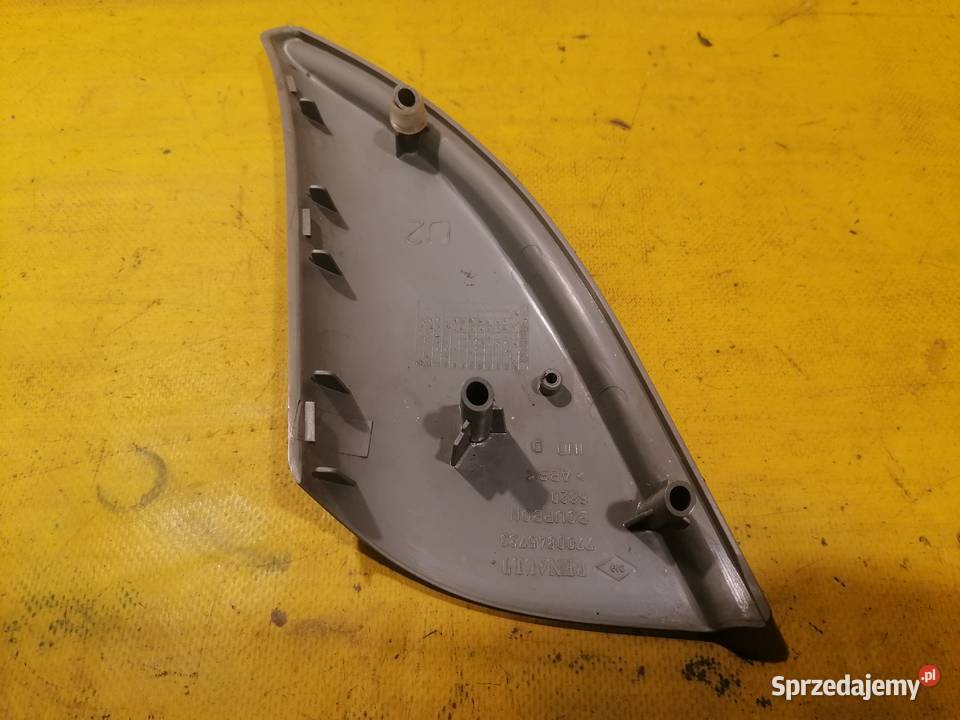 osłona zaślepka prawa 7700845733 Renault Clio 2 osobowe sprzedam