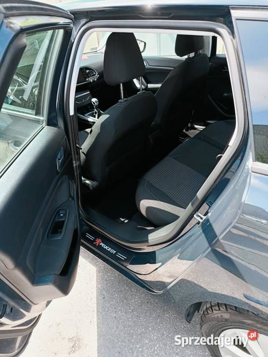 Czas na zmiany Oddam w ręce Peugeot 308 kombi Rok produkcji 2018 świętokrzyskie Ostrowiec Świętokrzyski