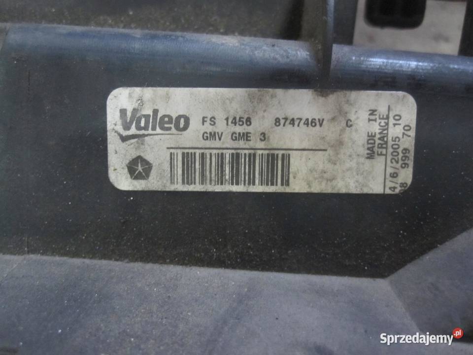 GRAND VOYAGER IV 06r wentylator chłodnicy