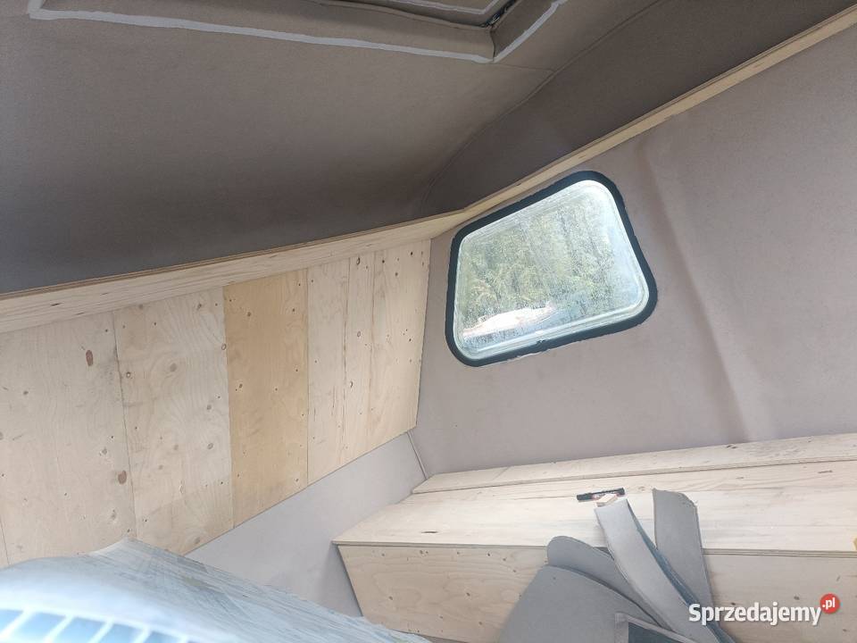 Przyczepa kempingowa dmc 750