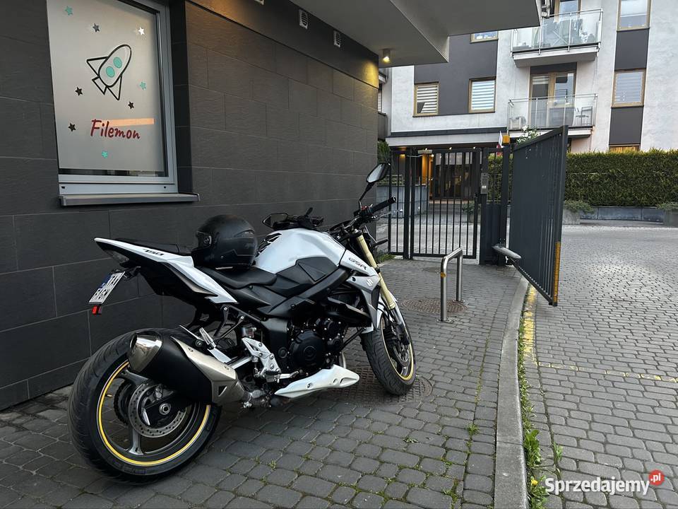 Suzuki GSR 750 Suzuki Tarnów