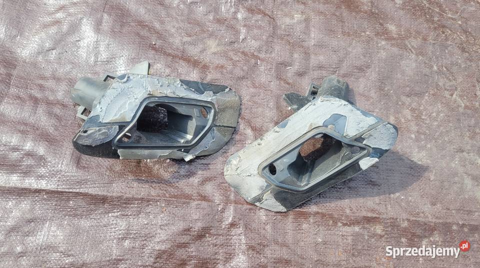 MOCOWANIE SPRYSKIWACZA UCHWYT PRAWE LEWE BMW 3 Ruda Śląska