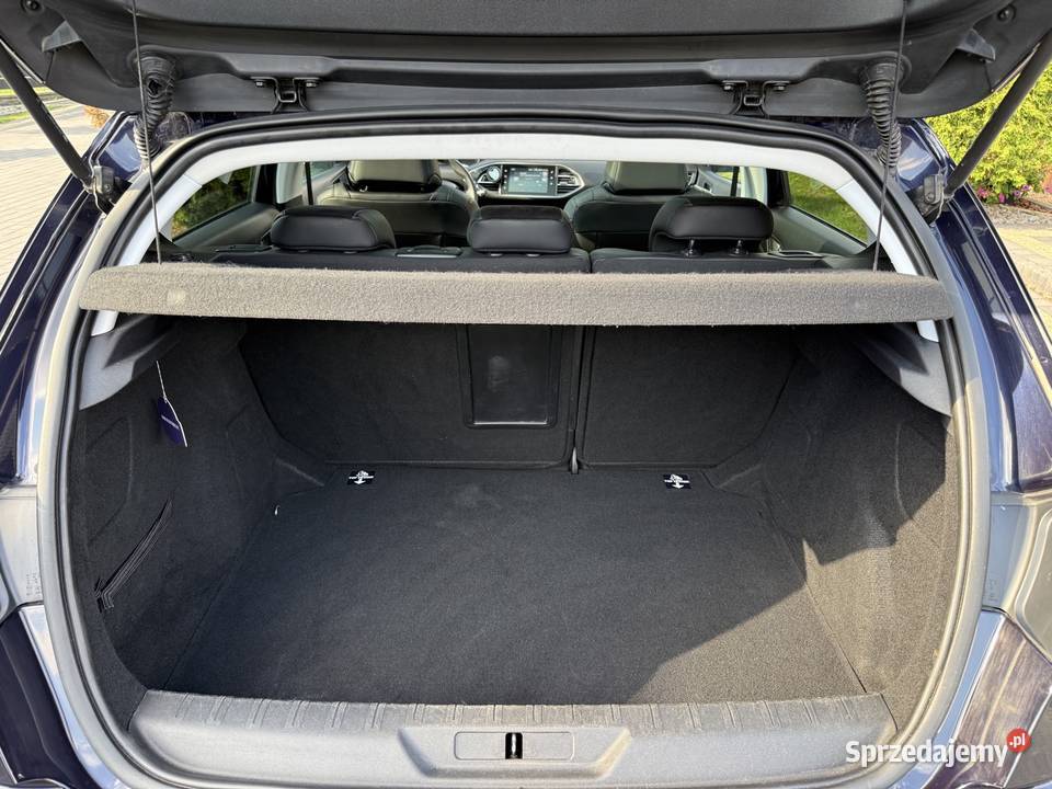Peugeot 308 T9 Allure 20 BlueHDi Doinwestowany Straszów