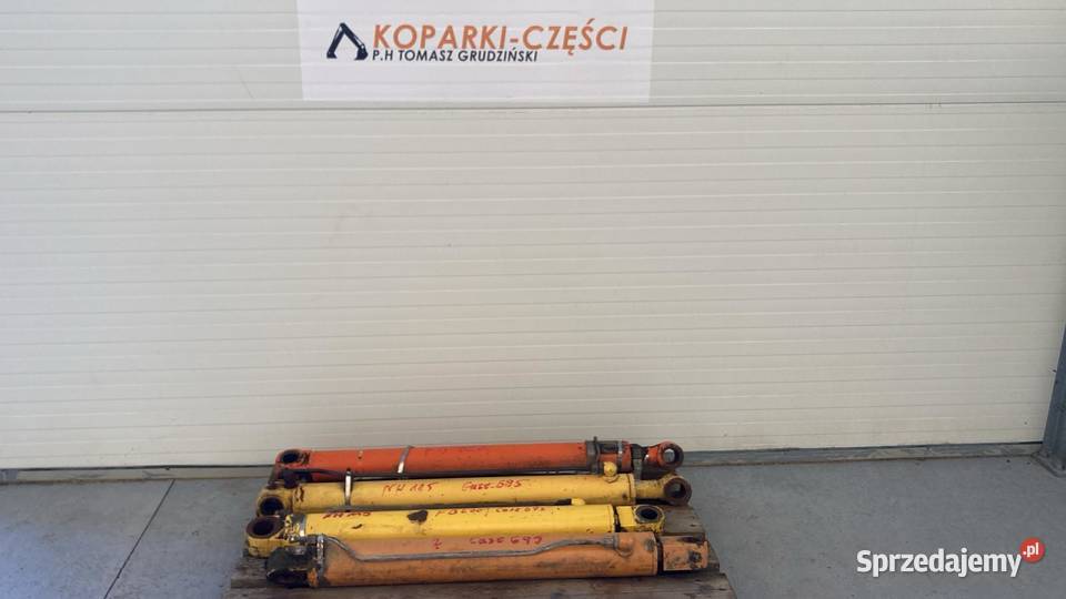 Siłownik ramienia przedniego Holland LB 115 CASE Kosakowo sprzedam