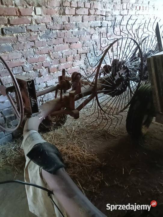 Zgrabiarka do siana nieuszkodzony Zgrabiarki i przetrząsacze Nockowa