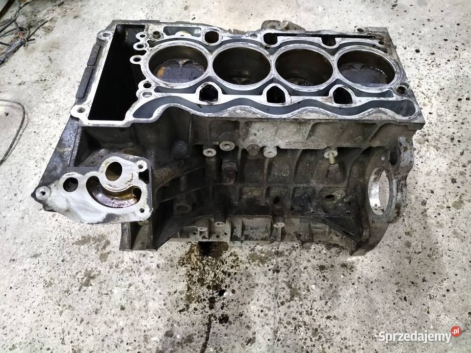 Blok silnika słupek BMW E87 116i części