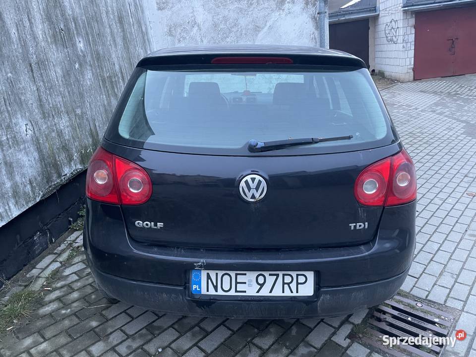 Sprzedam GOLF V 19 TDI 2004 manualna Olecko