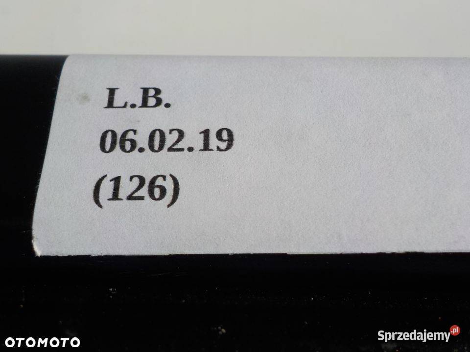 BELKA ZDERZAKA TYŁ VOLKSWAGEN TOURAN II osobowe Nowy Tomyśl