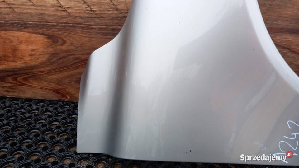 VOLVO V70 III S80 II BŁOTNIK PRZÓD PRAWY 47346 osobowe Zbierkowo