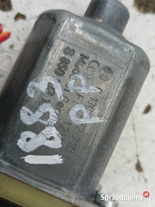 MECHANIZM SZYBY PRAWY PRZÓD 5E0837462 5Q0959802B