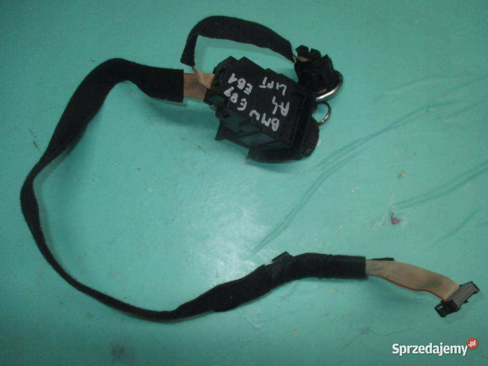 BMW E81 E87 LIFT 09r stacyjka z kluczykiem